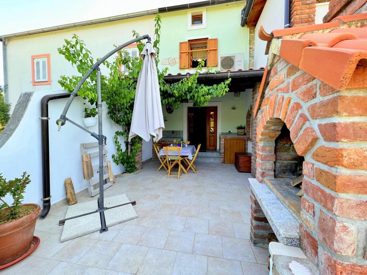 Casa Bella Holiday Home Rab Mundanije Zewnętrze zdjęcie